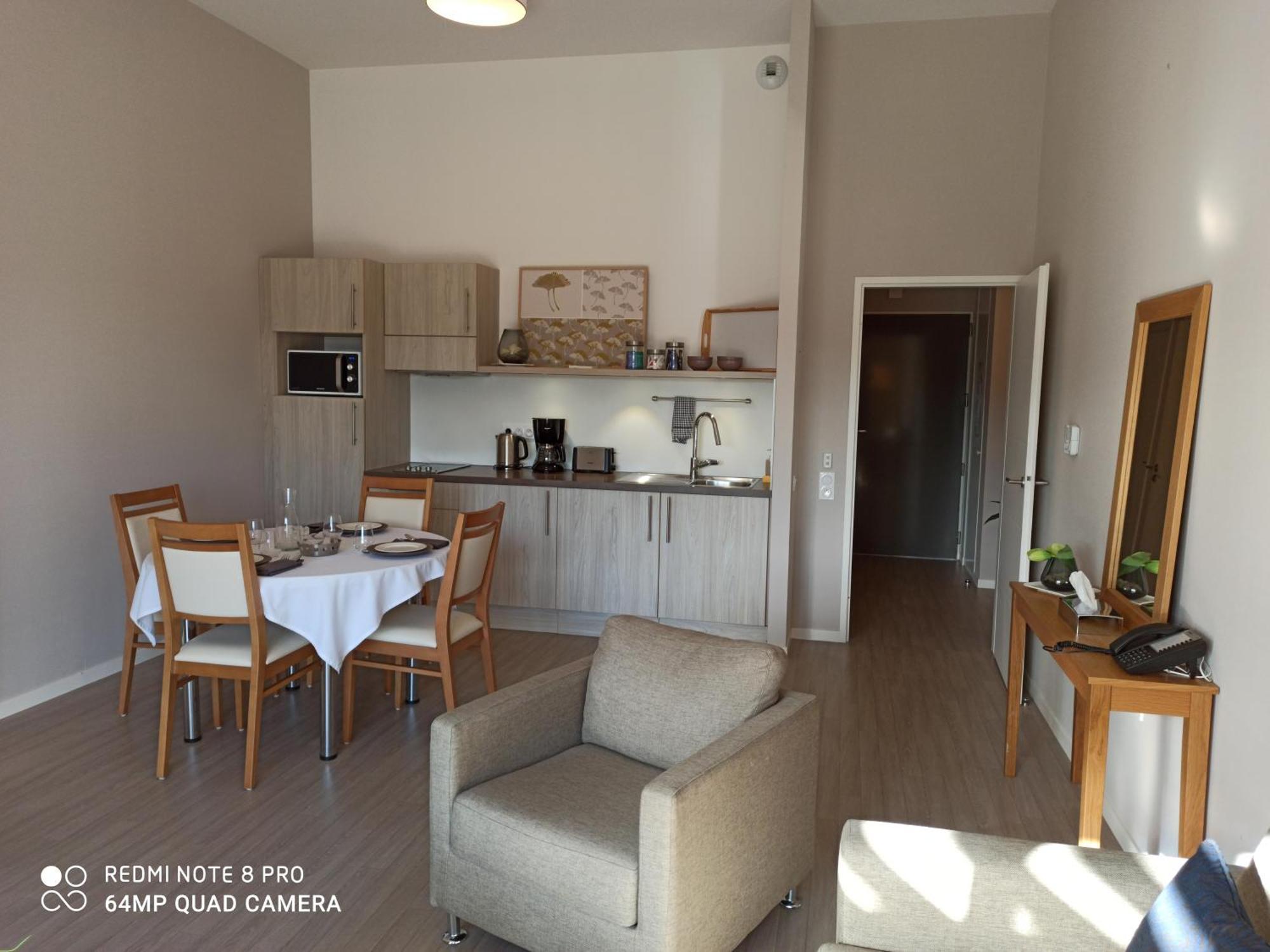 Domitys - Le Manoir Perignat-les-Sarlieve Quarto foto